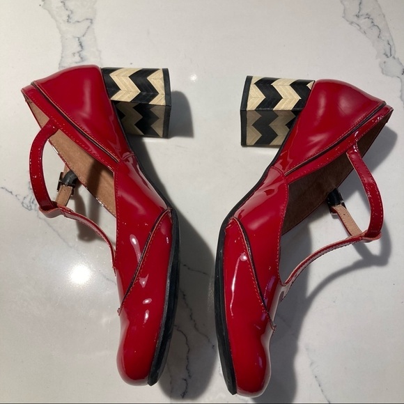 NEMONIC Sz 40 Red Patent Chevron Pattern 2” Heel Made in Spain Mary Jane Shoes - Picture 8 of 13